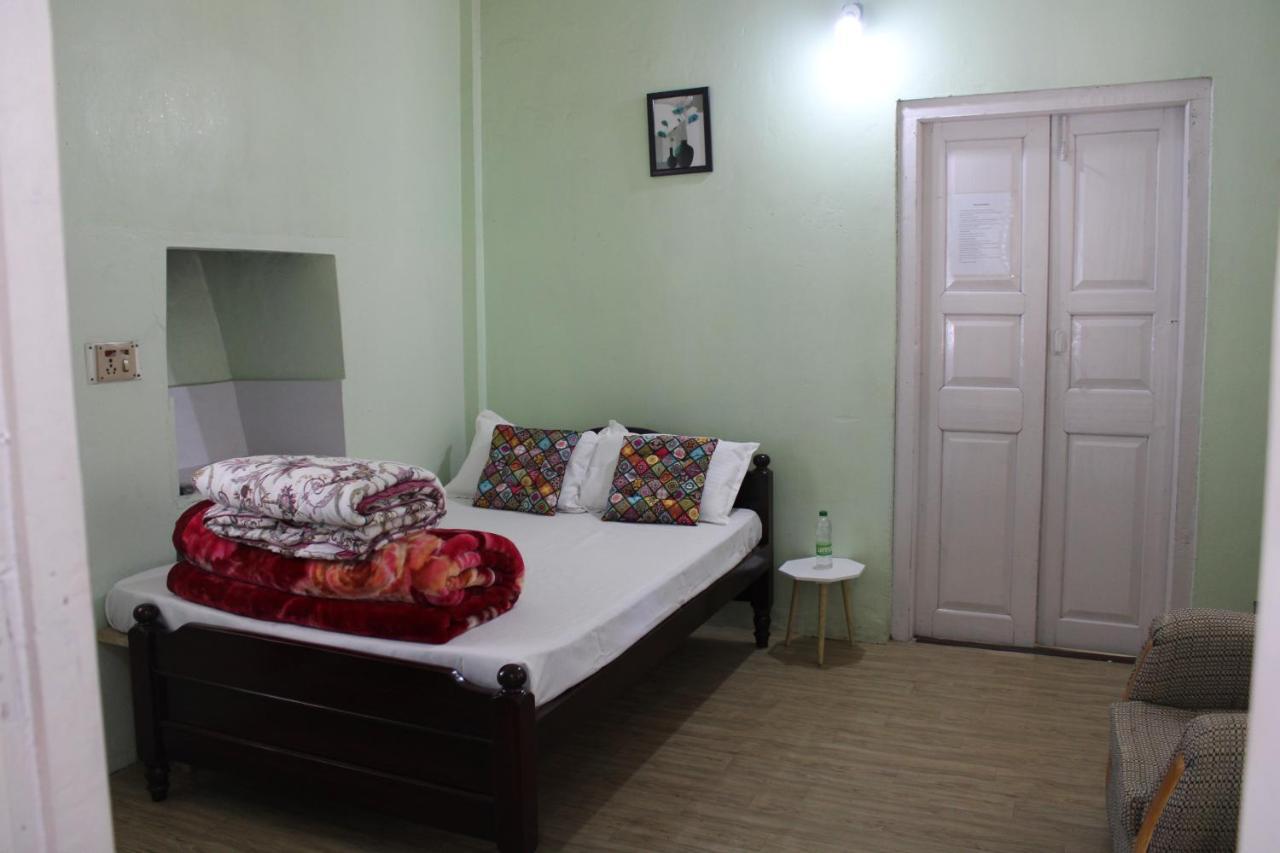 Harry'S Bed And Breakfast1 Shillong Kültér fotó